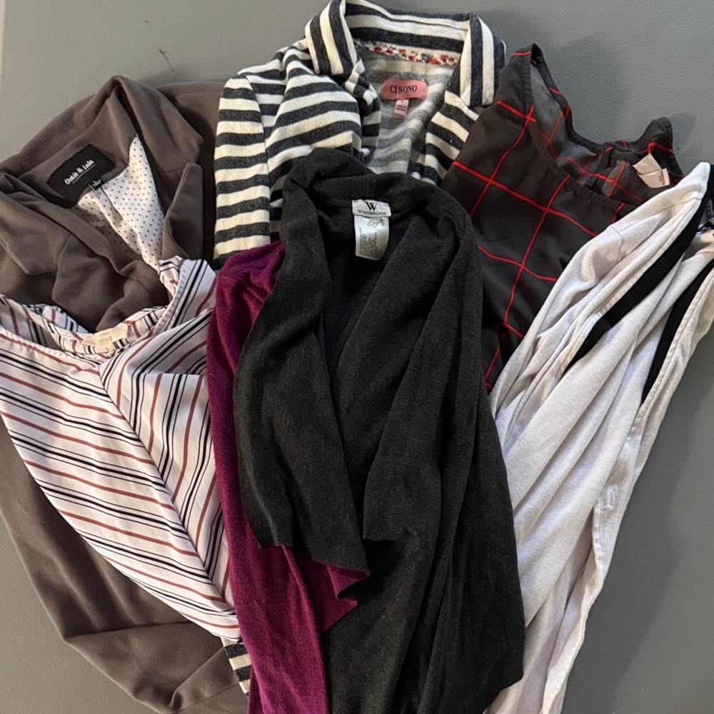 Assorted‎ Women's Clothing Bundle